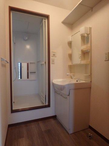 プリンス大島の洗面所|大島　プリンス大島　2LDK　洗面所