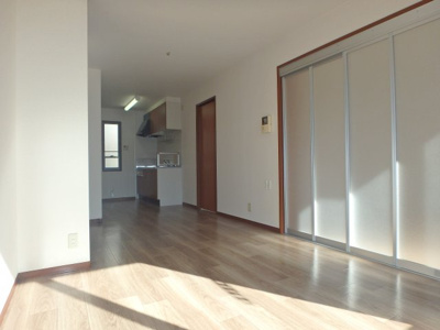 【居間・リビング】 | プリンス大島 | 大島　プリンス大島　2LDK　居間・リビング