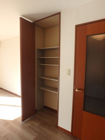 プリンス大島の収納|大島　プリンス大島　2LDK　収納