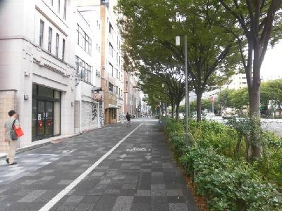 イーグルコート烏丸御池ルミエの周辺|前面道路