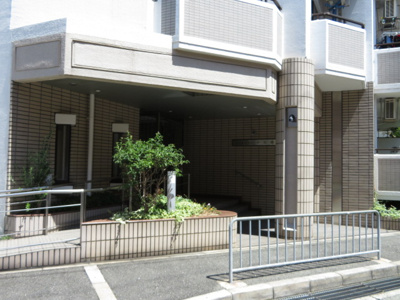【エントランス】 | シャルマンコーポ石橋