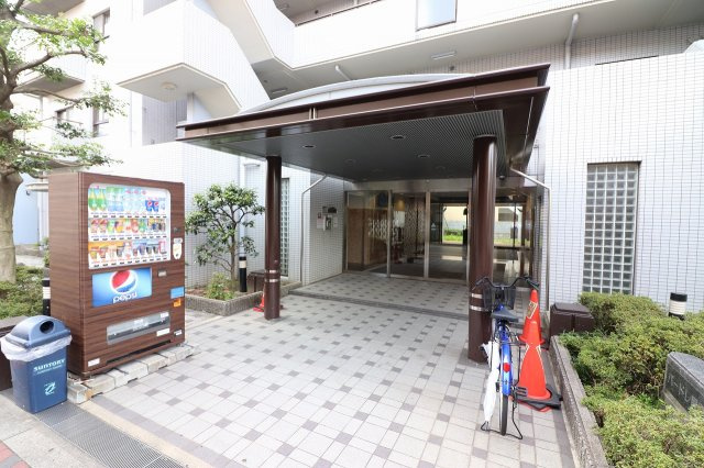【エントランス】 | パードレ関目