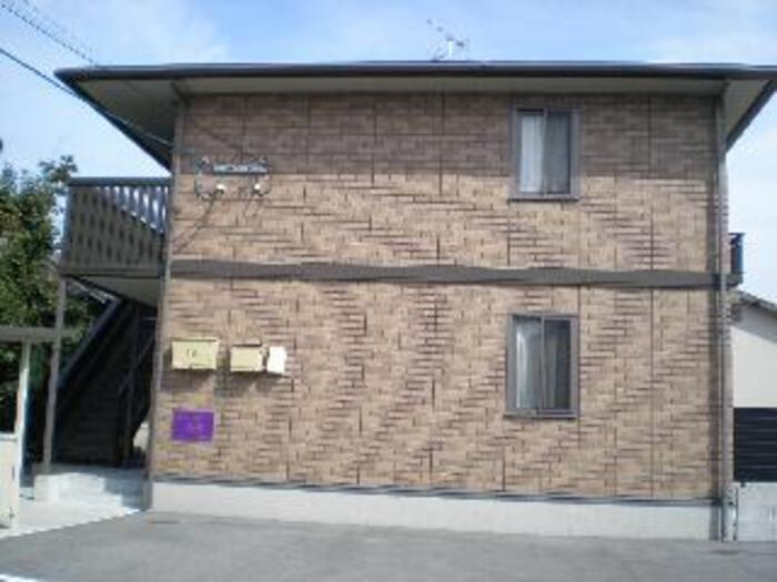 熊本市東区御領５丁目のアパートの外観