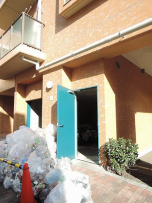 【その他共用部分】 | ファミールガーデン横浜・小机弐番館 | ゴミ置場です。