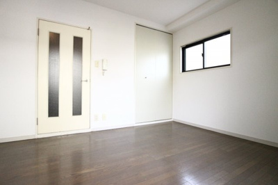 【寝室】 | カーサ滝の茶屋