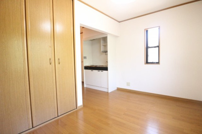 【居間・リビング】 | パームハイツ