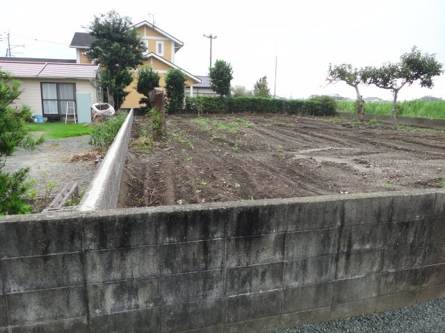 合志市野々島売地の外観|西側から物件の外観です（８月２６日撮影）