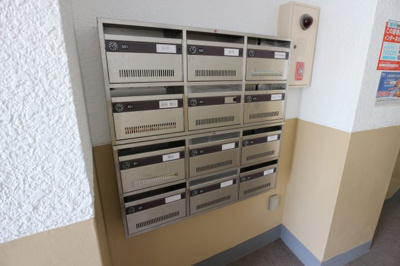 【エントランス】 | シャトレイユ