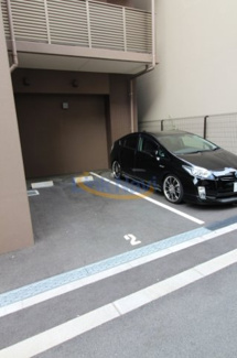 【駐車場】