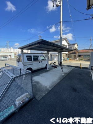 【駐車場】 | ローズハウス | 駐輪場あります
