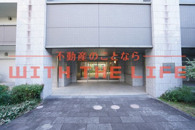 ライオンズ六ッ門サンリヤンタワー【キャッシュバック対象物件】のエントランス|落ち着いたエントランスです