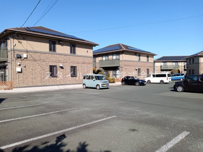 【駐車場】 | リビングタウン下地Ｄ