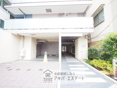 【エントランス】 | プレール・ドゥーク梅島