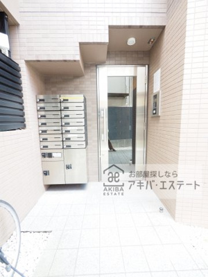 【エントランス】 | FAIR町屋レジデンス