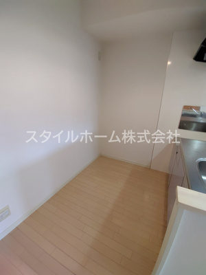 【キッチン】 | カーサハナブサ | 別部屋写真です。