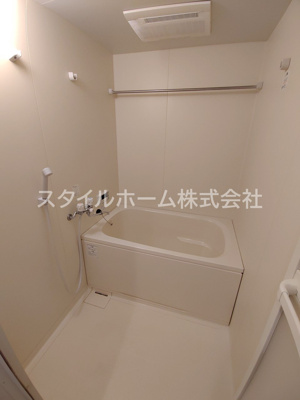 【浴室】 | カーサハナブサ | 別部屋写真です。