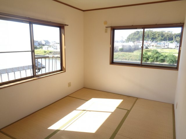 テラスハウス土屋の和室