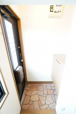 【玄関】 | カサベルデ大日 | ※同物件・同タイプの写真です。