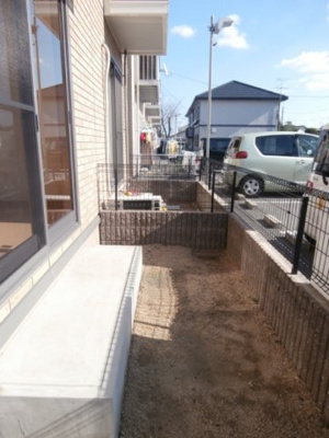 【庭】 | ローズコート