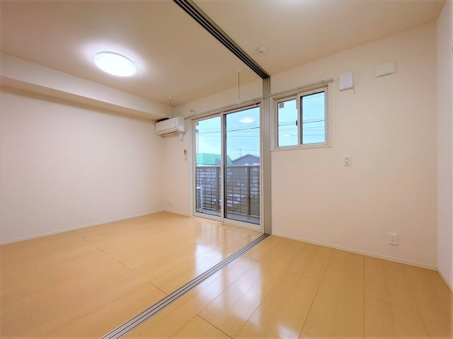 コスミオンの寝室