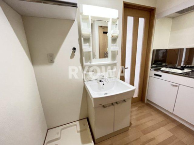 【洗面所】 | ピュア清澄白河 | 掲載の写真は退去前の写真となります。