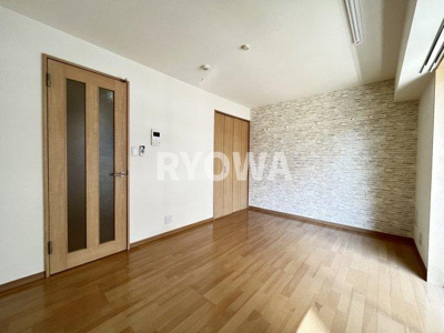 【居間・リビング】 | ピュア清澄白河 | 掲載の写真は退去前の写真となります。