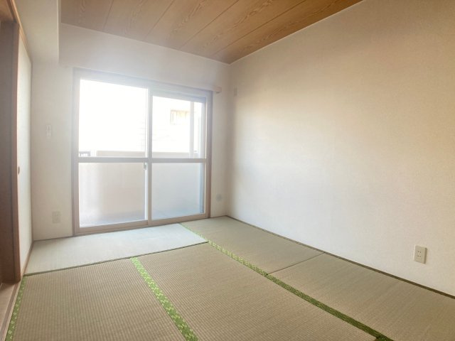 サンフレッシュ西下台の和室