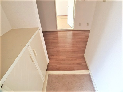 【玄関】 | ログメントソファーA