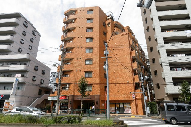 ライオンズマンション西小岩第三の外観