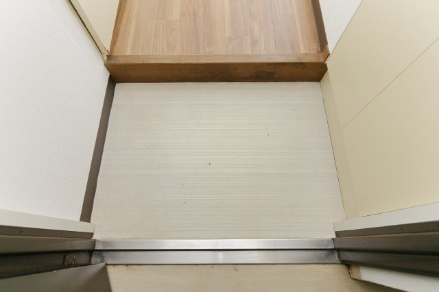 ライオンズマンション西小岩第三の玄関