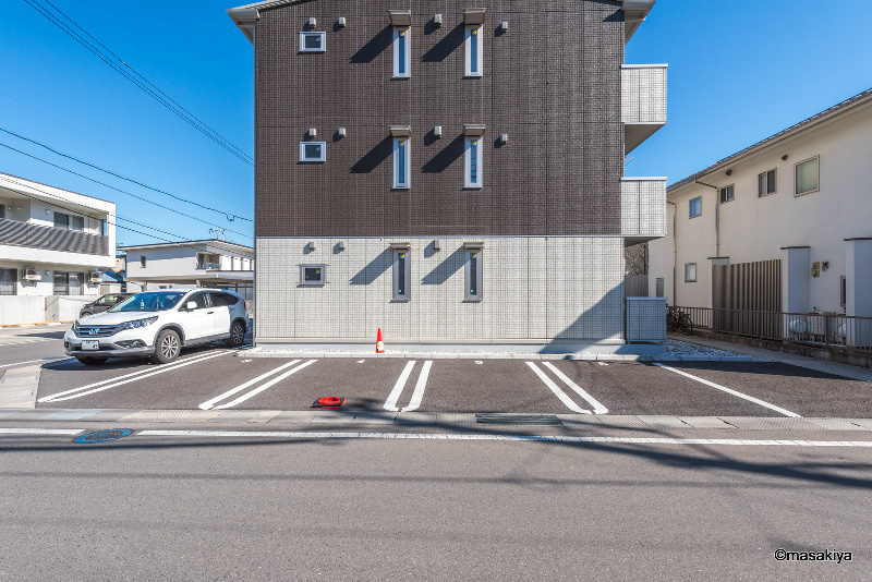 B-FLATの駐車場|駐車場