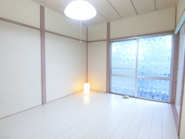 茱萸木6丁目戸建の洋室