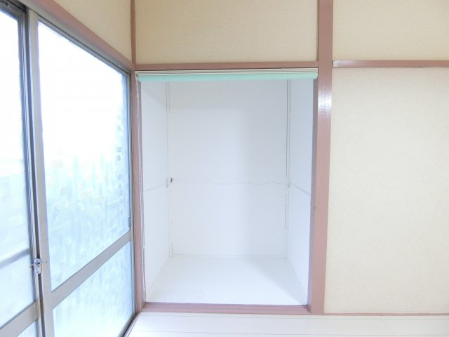 茱萸木6丁目戸建の収納