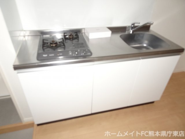 熊本市中央区八王寺町のアパートのキッチン