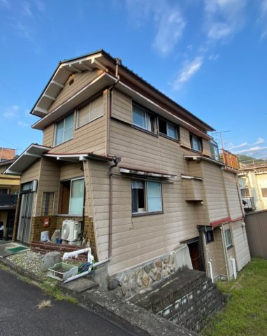 坂下貸家の外観