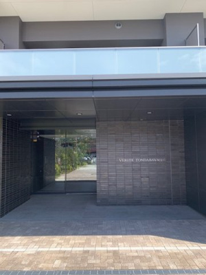 【エントランス】 | ヴェリテ富田林