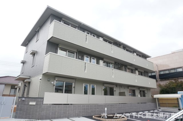 熊本市東区月出８丁目のアパート