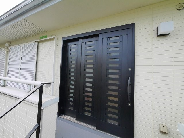 桜が丘二丁目一戸建のエントランス