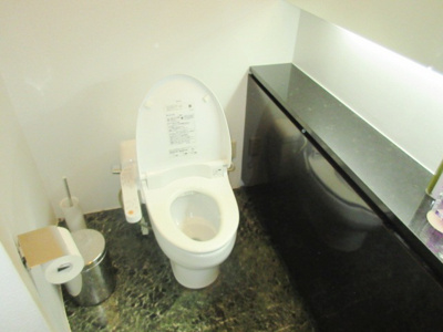 【トイレ】 | WALL STEP | トイレは２ヶ所あります（残置物）