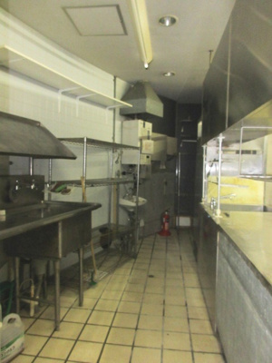 【内装】 | WALL STEP | 厨房部分（全て残置物）