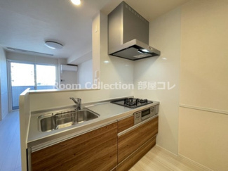 【キッチン】 | CasaWest | ※同物件他部屋写真　反転・色違いの場合有　現状優先
