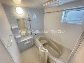 【浴室】 | CasaWest | ※同物件他部屋写真　反転・色違いの場合有　現状優先