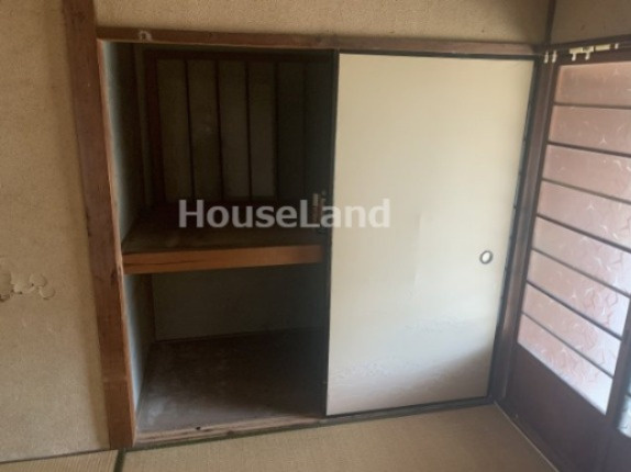 西庄住宅の収納|こまごまとしたものを収納できそうですね