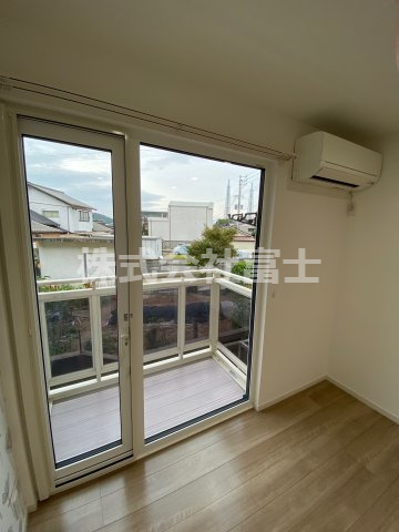 ルームアコの洋室