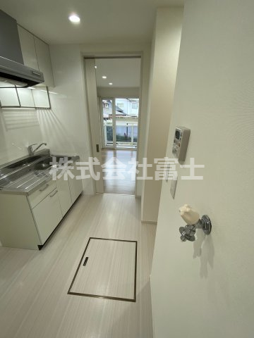 ルームアコのキッチン