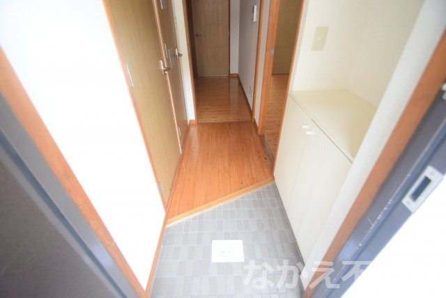 【玄関】 | 明るい玄関です