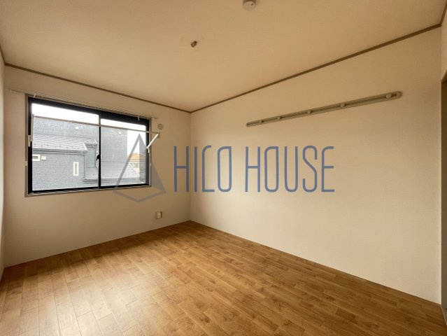 アクシスAの寝室