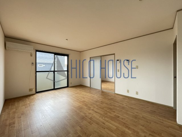 アクシスAの居間・リビング