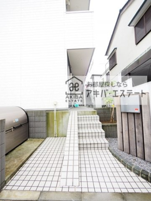 【エントランス】 | リブリ・谷塚Ⅱ