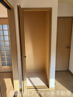 【その他】 | ルネッサンスのぞみ | 洋室6.5帖の収納